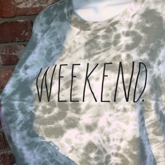 Rae Dunn tie dye "weekend" sweatshirt size L - Picture 2 of 7